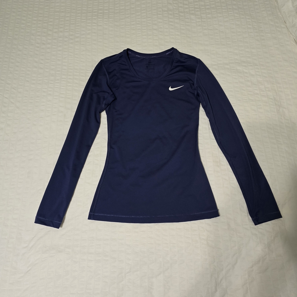 Nike Women's Navy Long Sleeve Top